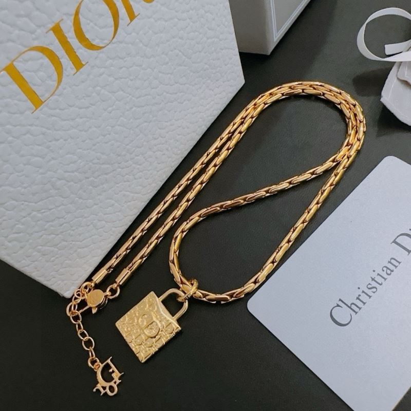 Christian Dior Necklaces